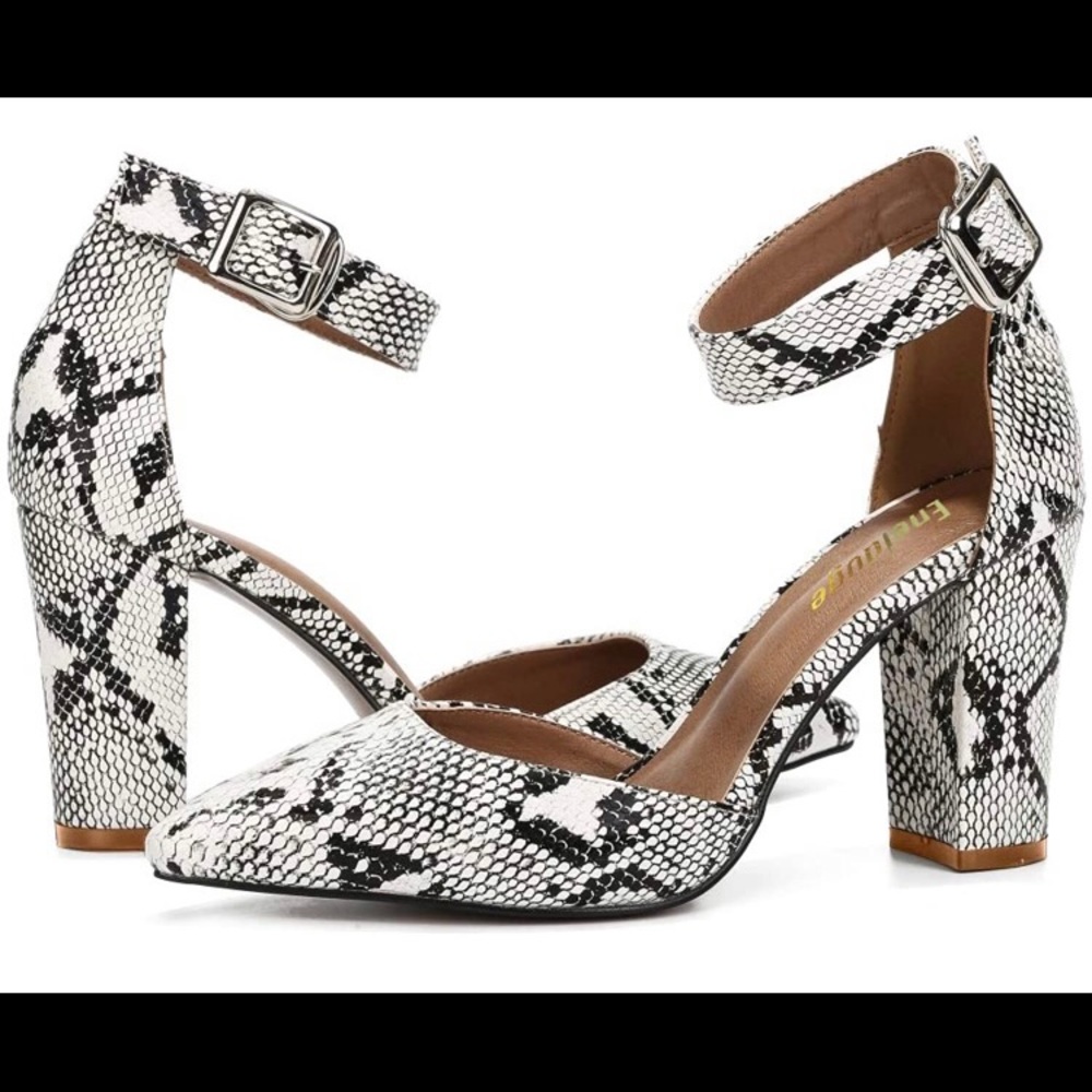 Pointed-Toe Ankle Strap Chunky Heel Dress Shoes
